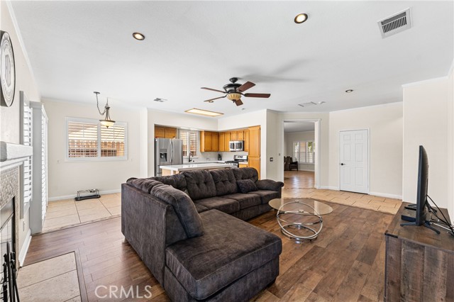 Detail Gallery Image 11 of 44 For 45723 17th St, Lancaster,  CA 93534 - 4 Beds | 2 Baths