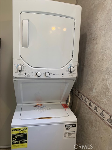 Detail Gallery Image 37 of 41 For 22972 Avenue San Luis, Woodland Hills,  CA 91364 - 1 Beds | – Baths