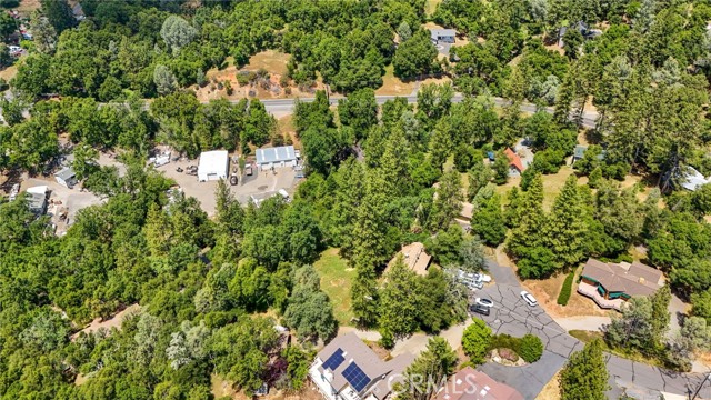 Detail Gallery Image 2 of 44 For 20524 Echo Ct, Groveland,  CA 95321 - 2 Beds | 2 Baths