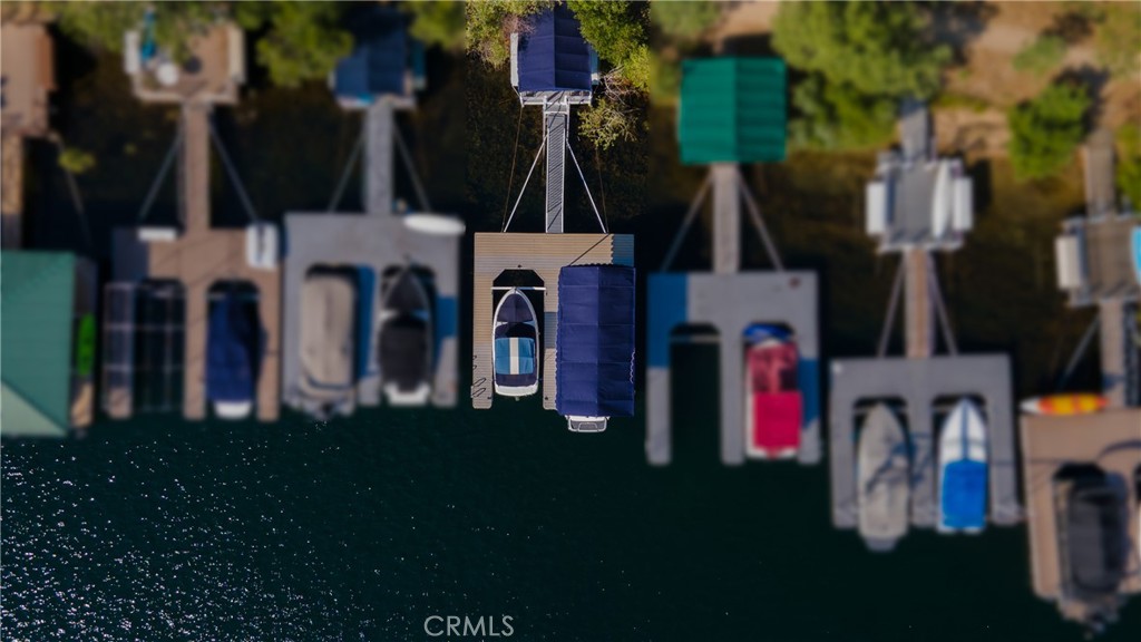 https://media.crmls.org/medias/3e772500-12a4-4734-9d6a-5f97a8cd3e25.jpg?preset=X-Large