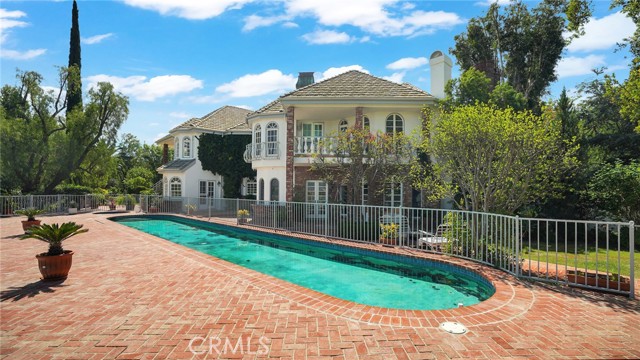 Detail Gallery Image 69 of 74 For 4548 Ellenboro, Woodland Hills,  CA 91364 - 4 Beds | 4/1 Baths