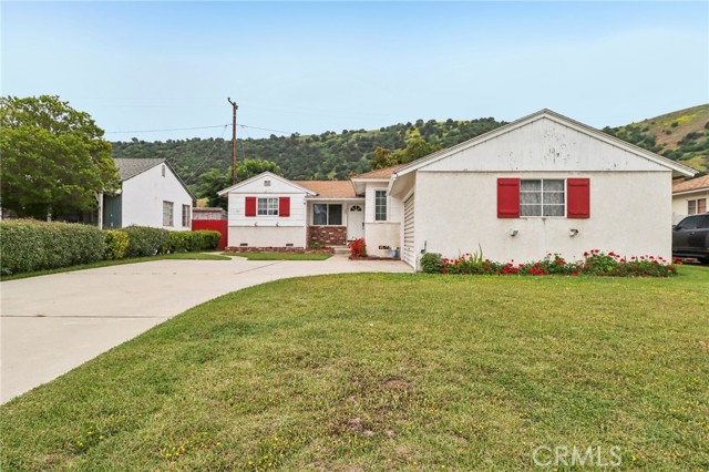Detail Gallery Image 1 of 23 For 1862 Grier St, Pomona,  CA 91766 - 3 Beds | 1 Baths