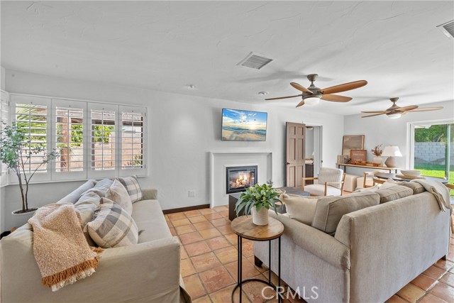 642 S Mountain View Drive, Palm Springs CA: https://media.crmls.org/medias/3e780e3b-2382-4346-9a8e-996a582ebba9.jpg