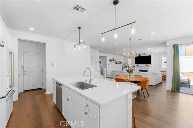 Detail Gallery Image 17 of 44 For 835 Orangedale Ave, Redlands,  CA 92374 - 4 Beds | 3 Baths