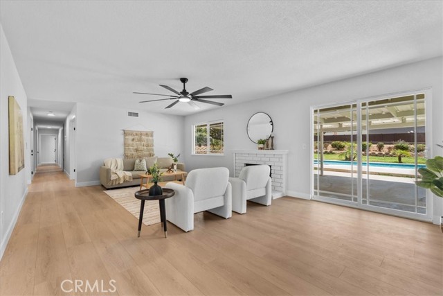 7670 Lakeside Drive, Jurupa Valley CA: https://media.crmls.org/medias/3e793121-b63d-458d-be9e-8c7e76c8817a.jpg