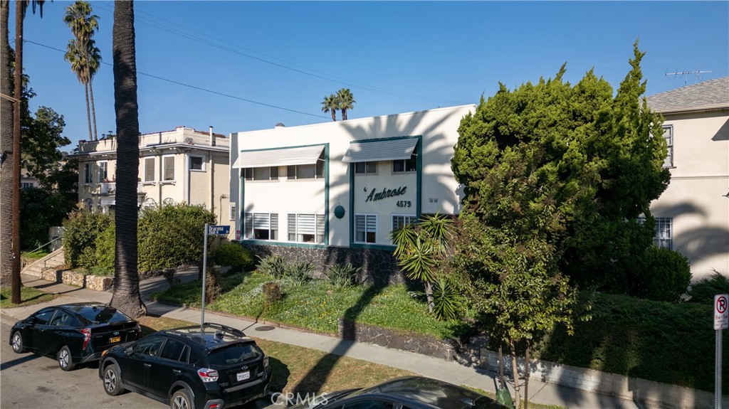 4579 Ambrose Avenue #4