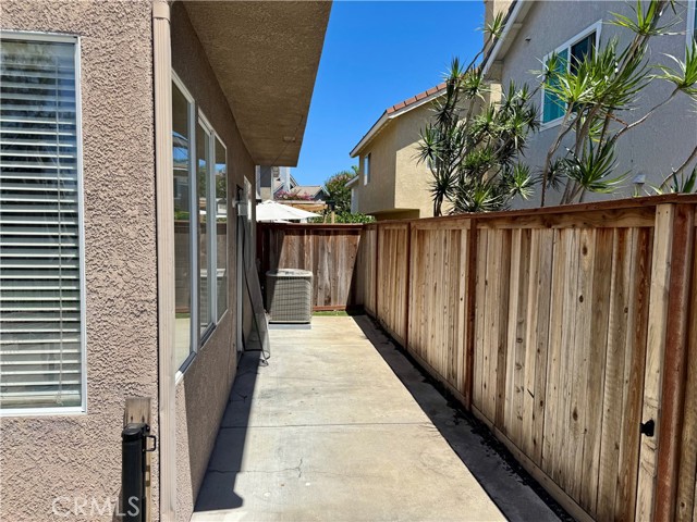 6 Lembogan Court, Aliso Viejo CA: https://media.crmls.org/medias/3e7a10c1-174d-4acf-aac2-6b2012e5297d.jpg