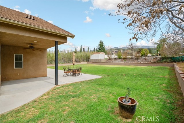 Detail Gallery Image 35 of 36 For 12953 Lynd Ct, Yucaipa,  CA 92399 - 4 Beds | 3/1 Baths