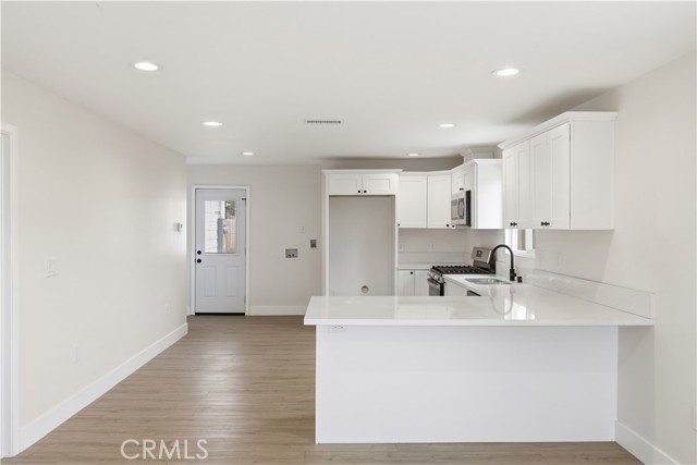 Detail Gallery Image 4 of 19 For 1094 W Evans, San Bernardino,  CA 92411 - 3 Beds | 2 Baths