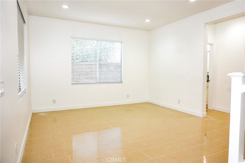 MLS #PW25259029 image #2