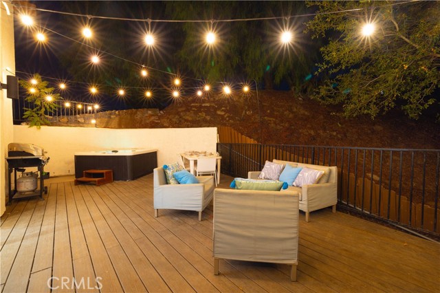 Detail Gallery Image 44 of 50 For 4300 Camello Rd, Woodland Hills,  CA 91364 - 4 Beds | 2/1 Baths