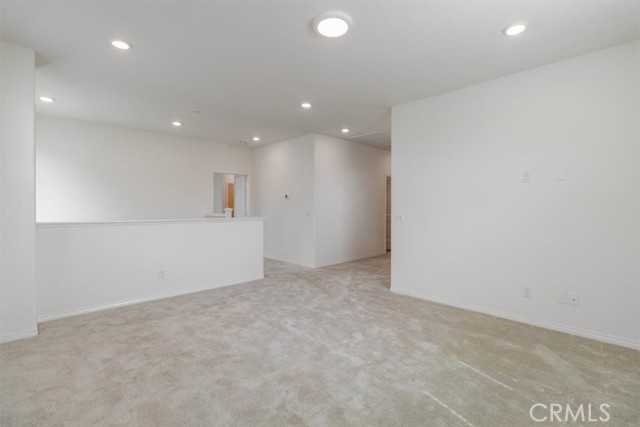 Detail Gallery Image 17 of 43 For 4852 S Jordan Ave, Ontario,  CA 91762 - 5 Beds | 3 Baths