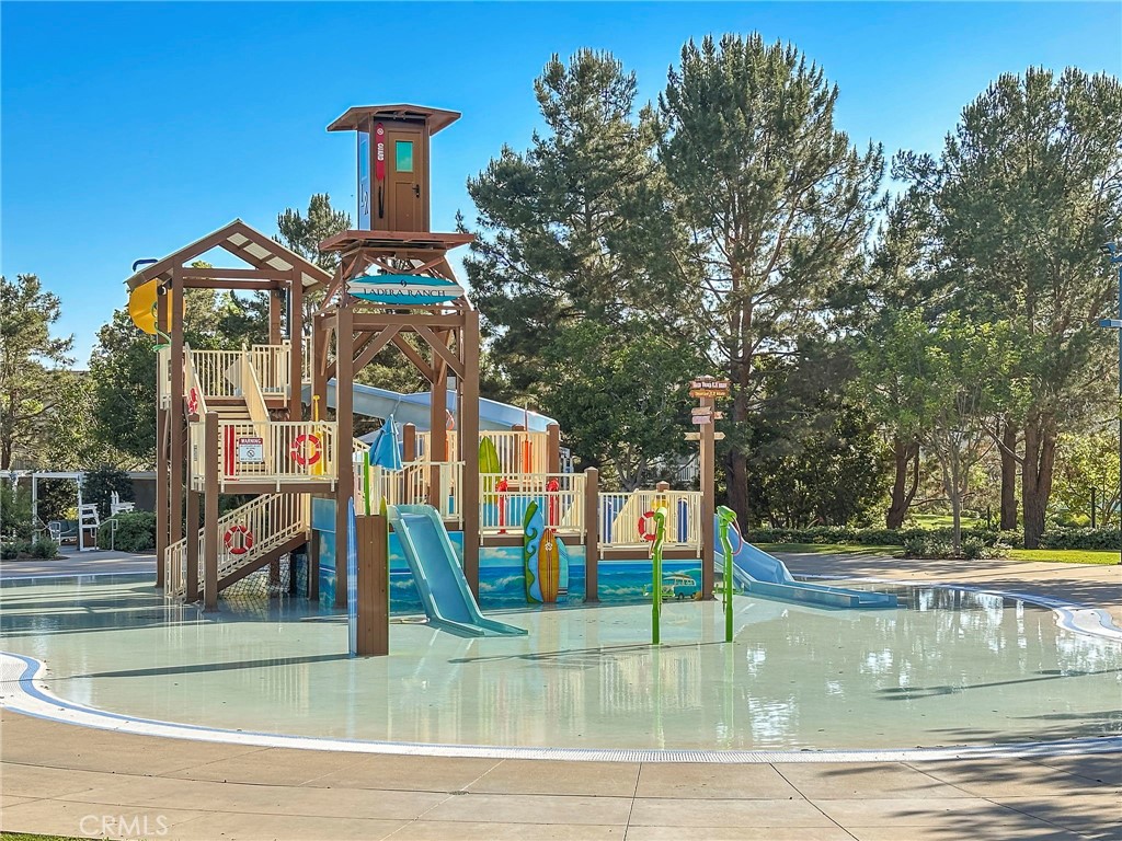 https://media.crmls.org/medias/3e7d9c5e-d54d-464b-b00e-ad96279dcdbd.jpg?preset=X-Large