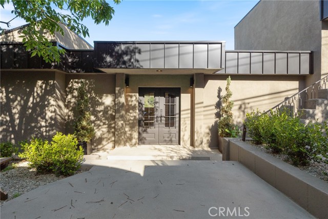 Detail Gallery Image 6 of 62 For 3250 Coldwater Canyon Ave, Studio City,  CA 91604 - 4 Beds | 4 Baths