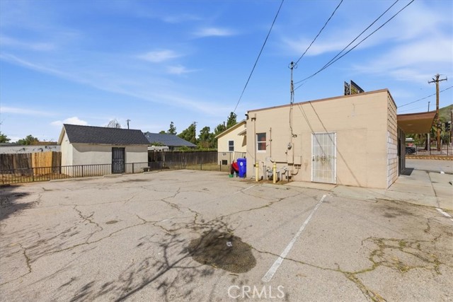 Detail Gallery Image 36 of 40 For 3383 Highland, Highland,  CA 92346 - 3 Beds | 1/1 Baths