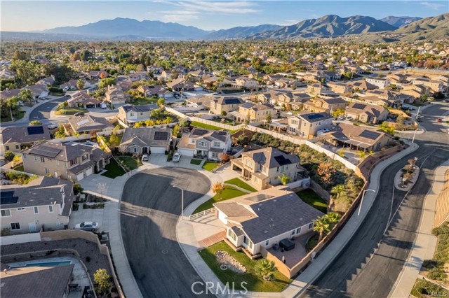 Detail Gallery Image 27 of 28 For 29762 Padilla Ct, Highland,  CA 92346 - 4 Beds | 2/1 Baths