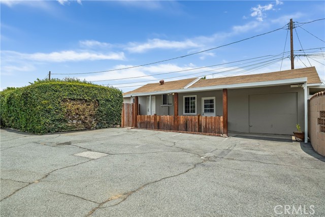 Image 17 of 28 For 9861 Lemon Avenue