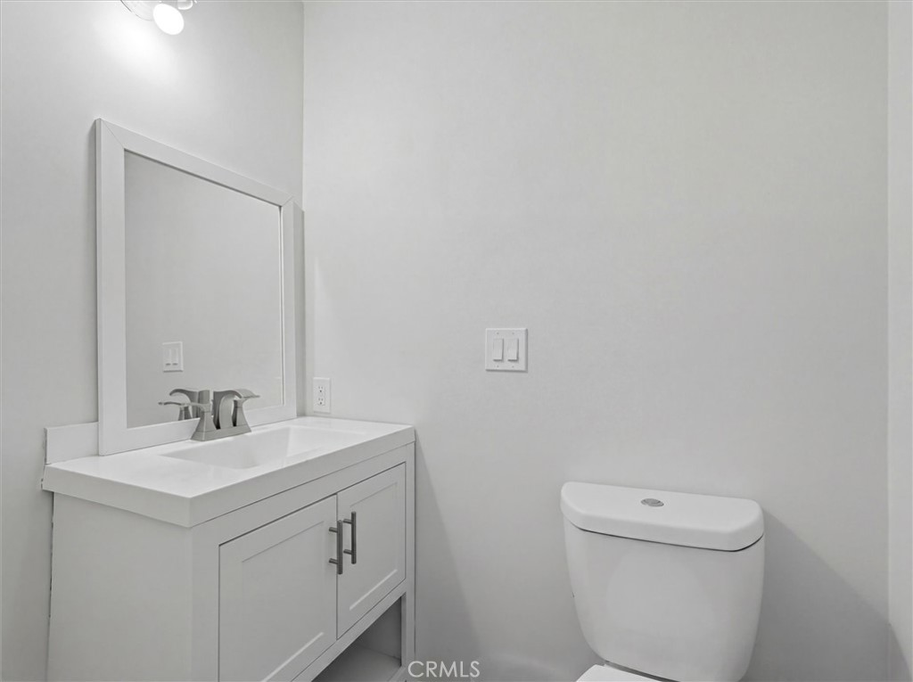 https://media.crmls.org/medias/3e8052d6-6c91-4030-a85e-1ce913a06178.jpg?preset=X-Large