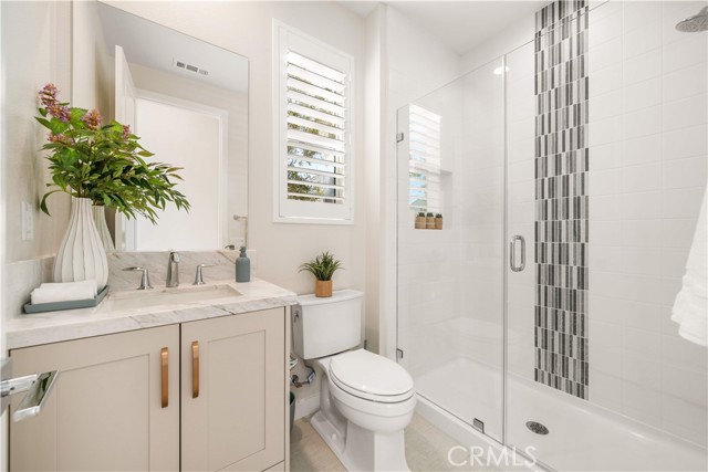 Detail Gallery Image 20 of 64 For 250 Newton, Lake Forest,  CA 92630 - 5 Beds | 4 Baths