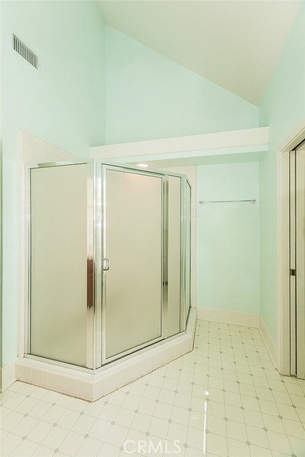 Detail Gallery Image 34 of 52 For 1094 E Monticello Cir, Fresno,  CA 93720 - 4 Beds | 2 Baths