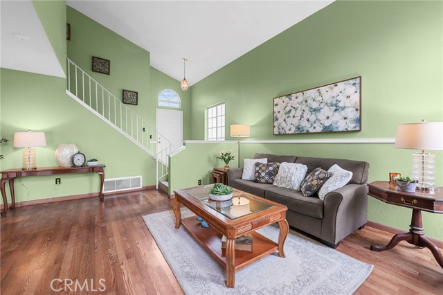 Detail Gallery Image 6 of 30 For 12804 Somerset, Chino,  CA 91710 - 3 Beds | 2/1 Baths