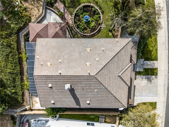 Detail Gallery Image 8 of 63 For 29062 Garnet Canyon, Saugus,  CA 91390 - 6 Beds | 4/1 Baths