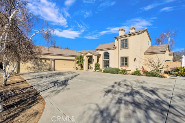 Detail Gallery Image 2 of 75 For 40590 Lincoln, Cherry Valley,  CA 92223 - 4 Beds | 3/1 Baths