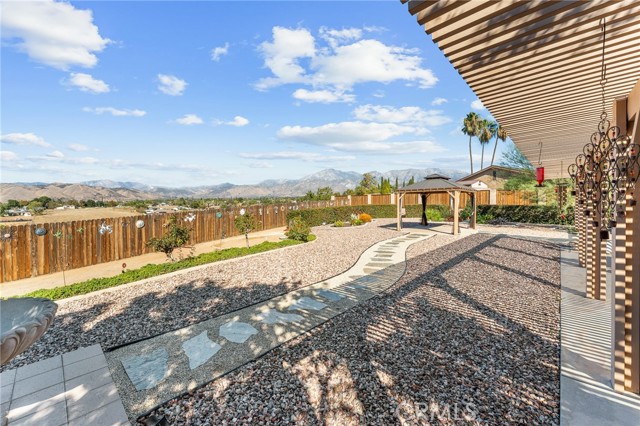 Detail Gallery Image 40 of 60 For 13346 Rimview Ct, Yucaipa,  CA 92399 - 3 Beds | 2/1 Baths