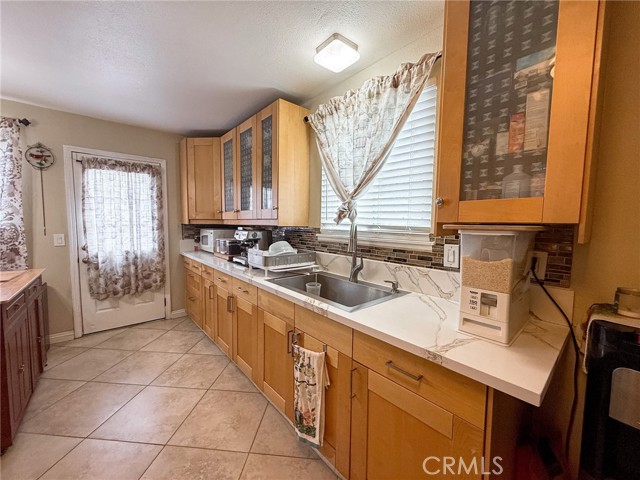 Detail Gallery Image 11 of 55 For 14972 Giordano St, La Puente,  CA 91744 - 5 Beds | 3 Baths