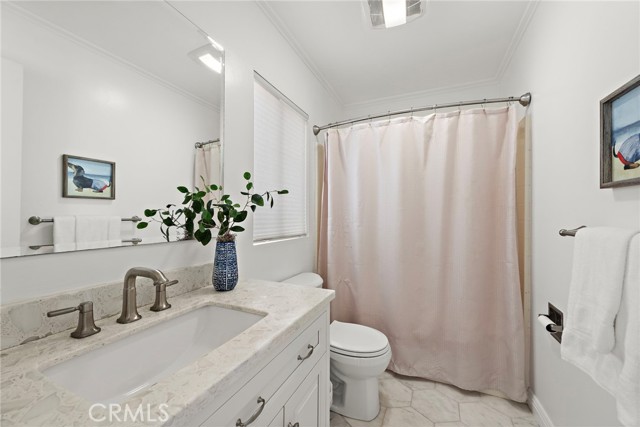 51 Calle Alamitos, Rancho Santa Margarita CA: https://media.crmls.org/medias/3e82455d-492b-4db2-9af2-917701c8d0c2.jpg