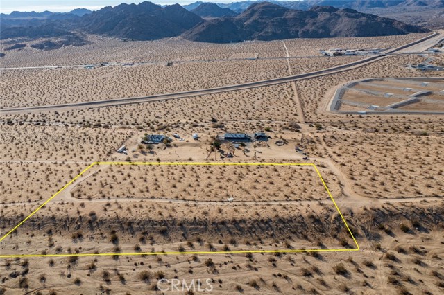 Detail Gallery Image 10 of 11 For 109 Petunia, Joshua Tree,  CA 92252 - – Beds | – Baths