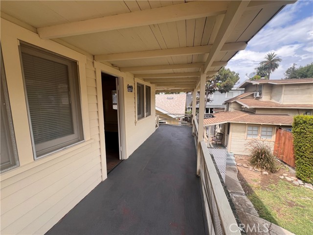 426 Concord Avenue, Monrovia CA: https://media.crmls.org/medias/3e840d86-a255-4364-b571-82bbe2888757.jpg