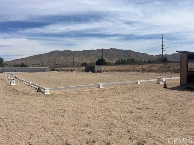 19821 Danielle Way, Apple Valley CA: https://media.crmls.org/medias/3e8428bd-ddcc-4ee6-939d-b8ef2b7e50f2.jpg