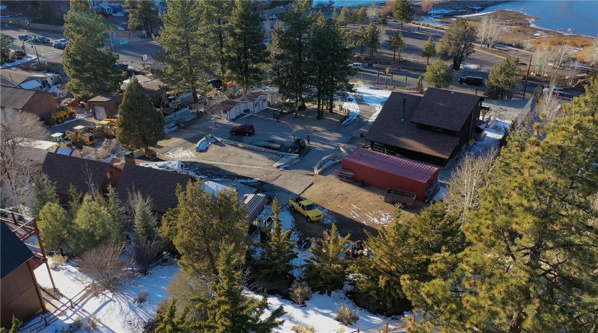 42193 Big Bear Boulevard, Big Bear Lake, California 92315, ,Commercial Sale,For Sale,42193 Big Bear Boulevard,CRSR25009870