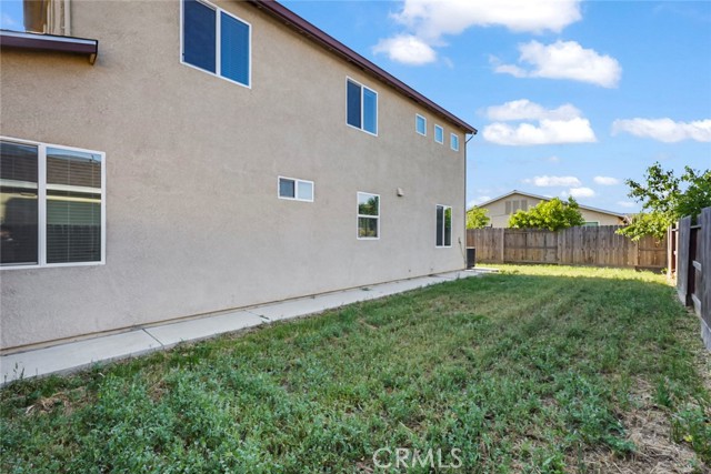 Detail Gallery Image 28 of 32 For 1416 Woodbury Ct, Merced,  CA 95348 - 5 Beds | 3 Baths