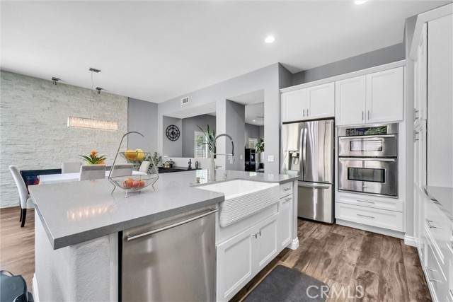 5520 Meadowbrook Court, Rancho Cucamonga CA: https://media.crmls.org/medias/3e84debe-a746-4747-9da2-4131564aa20b.jpg