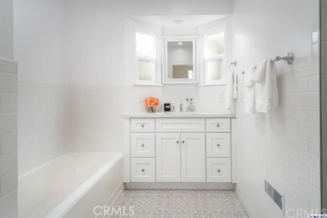 2 Bed Home for Sale in Toluca Lake, California
