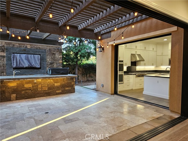 Detail Gallery Image 11 of 75 For 11 Peony, Lake Forest,  CA 92630 - 6 Beds | 4/1 Baths