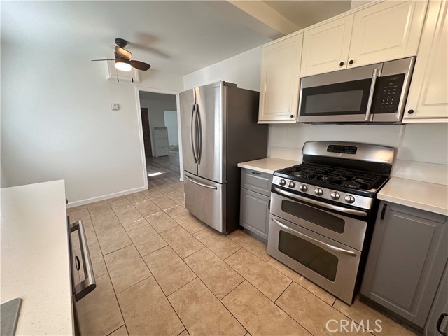 Detail Gallery Image 8 of 38 For 3667 W 110th, Inglewood,  CA 90303 - – Beds | – Baths