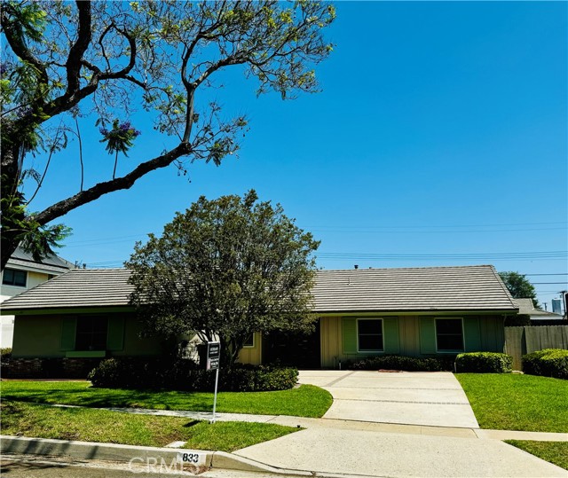 Detail Gallery Image 1 of 1 For 833 El Mirador Dr, Fullerton,  CA 92835 - 3 Beds | 2 Baths