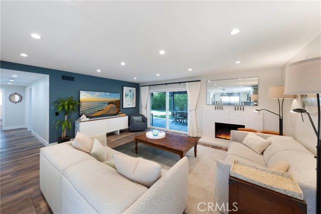 Image 12 of 48 For 19622 Canberra Ln