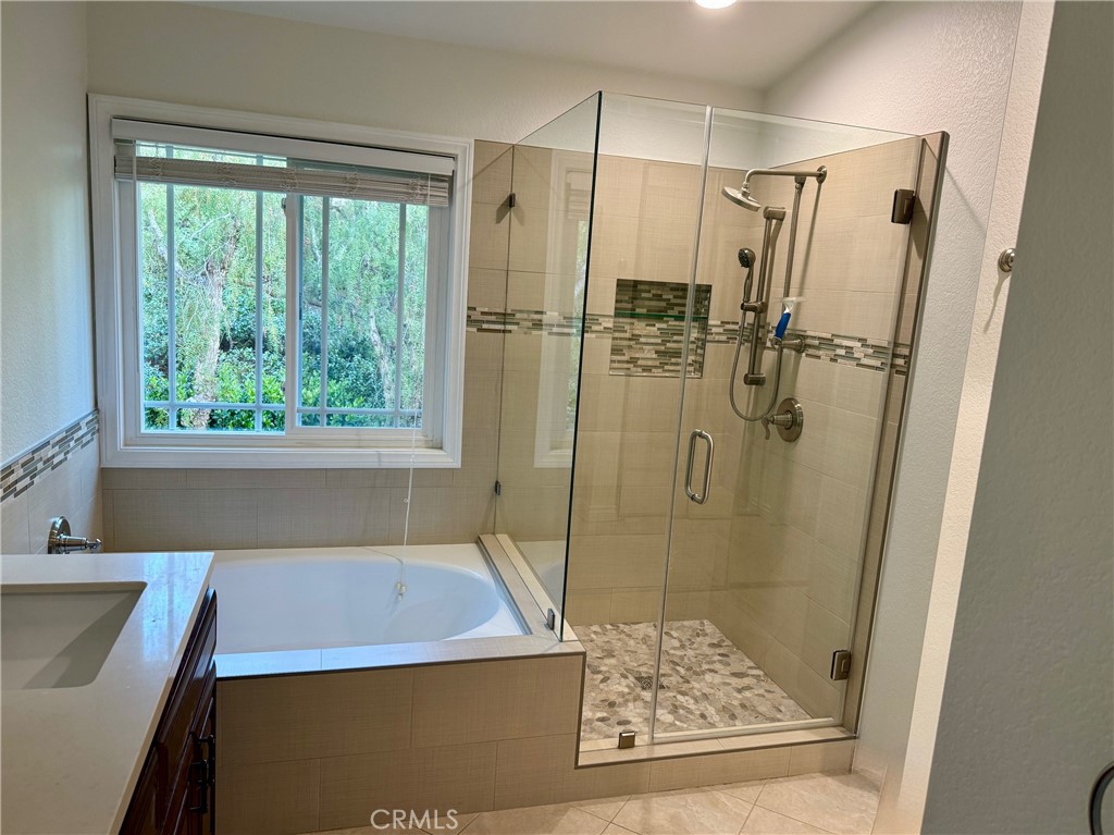 MLS #NP25259219 image #17