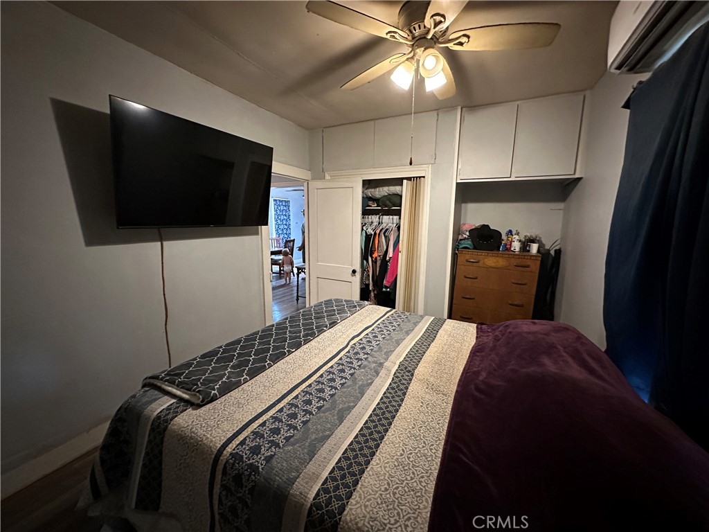 https://media.crmls.org/medias/3e869a10-d702-4b37-a901-612006d485af.jpg?preset=X-Large