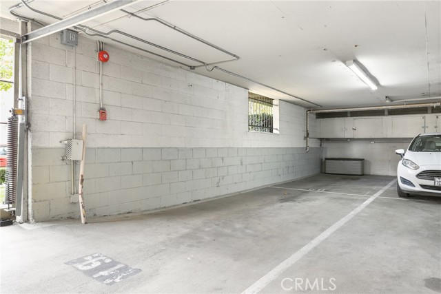 Detail Gallery Image 12 of 22 For 525 N Sycamore Ave #330,  Los Angeles,  CA 90036 - 1 Beds | 1 Baths