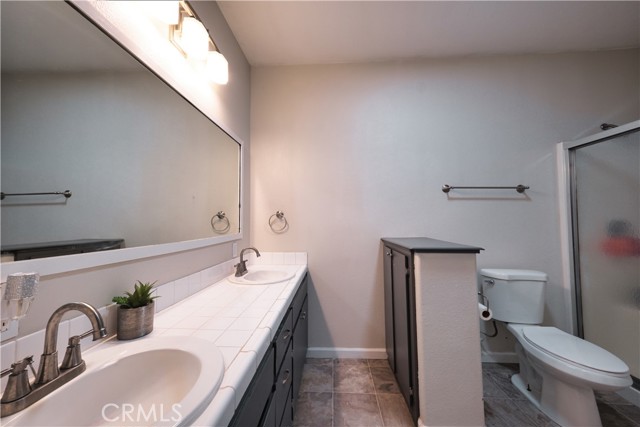 Detail Gallery Image 14 of 25 For 1319 Ronald Ave, Modesto,  CA 95350 - 3 Beds | 2 Baths