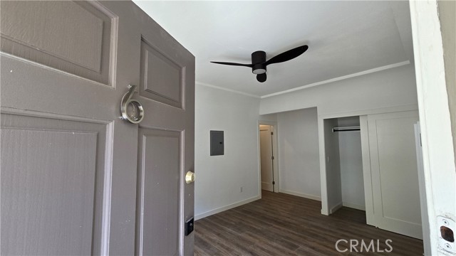 Detail Gallery Image 2 of 7 For 973 N Park #6,  Long Beach,  CA 90813 - 2 Beds | 1 Baths