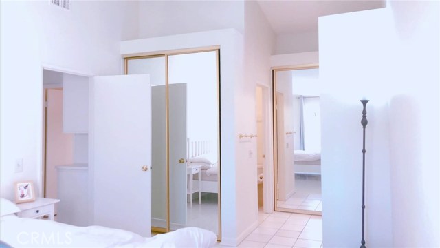 206 Alicante Aisle # 213, Irvine, California 92614, 2 Bedrooms Bedrooms, ,2 BathroomsBathrooms,Residential Lease,For Rent,206 Alicante Aisle # 213,CROC25148586