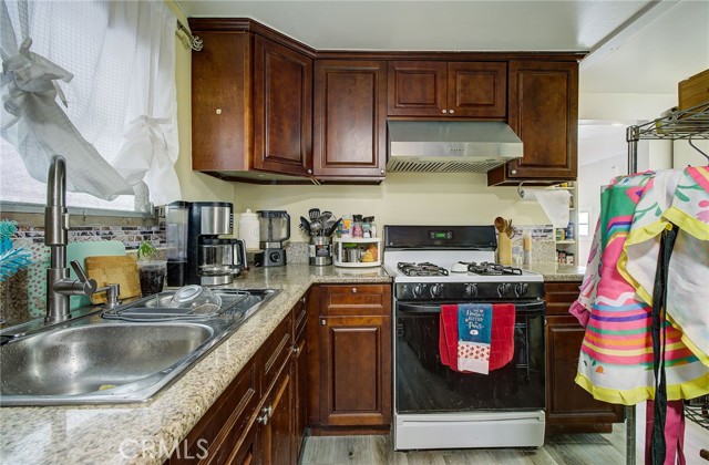 Detail Gallery Image 7 of 14 For 3107 San Gabriel Bld #6,  Rosemead,  CA 91770 - 2 Beds | 2 Baths