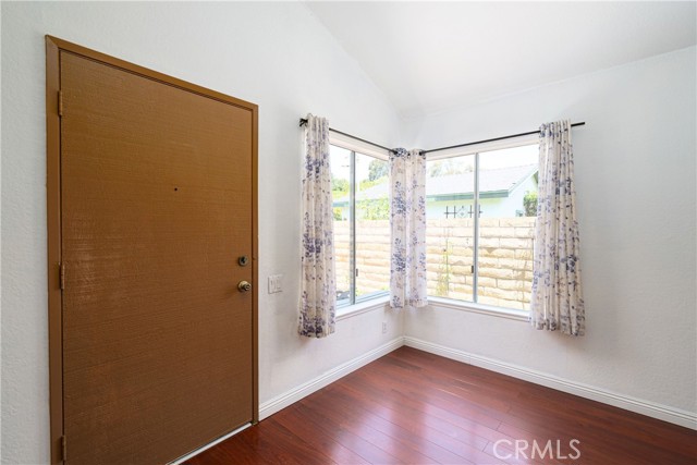 Detail Gallery Image 4 of 37 For 21522 Pedroso, Mission Viejo,  CA 92691 - 3 Beds | 2 Baths