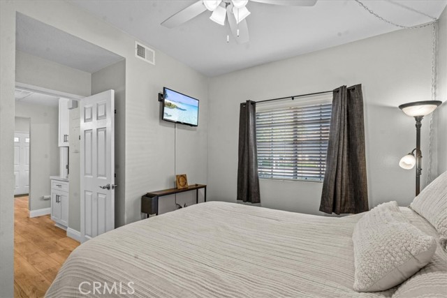 28 Via Terrano, Rancho Santa Margarita CA: https://media.crmls.org/medias/3e8b4925-a042-4535-9729-28009f1f81ef.jpg